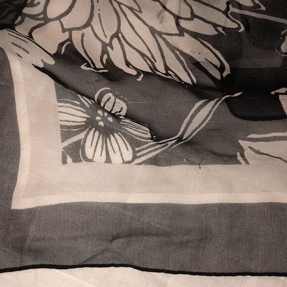 Brighton “Black, White & Always Right” Scarf 100% Silk Floral Sheer Multi-Way - Picture 7 of 8